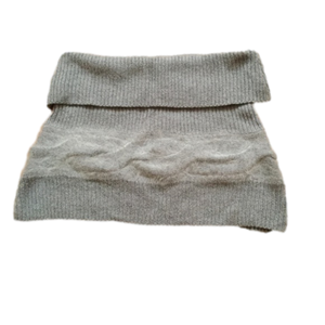 White House black market gray knit wool rabbit hair neck warmer women’s shawl